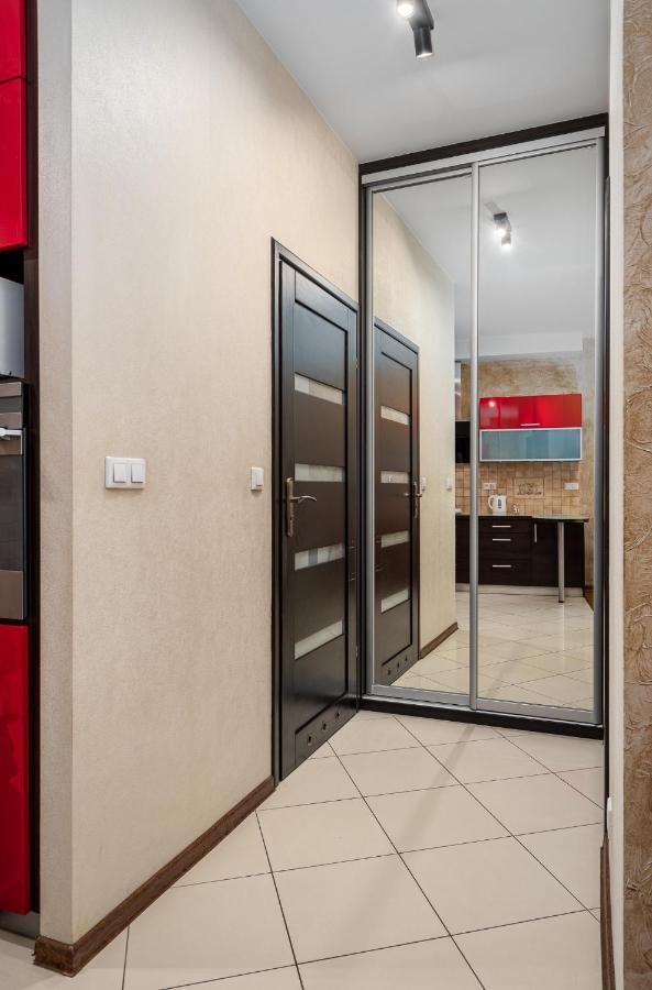 דירות ורשה Apart D&K Free Parking Grojecka 194 מראה חיצוני תמונה